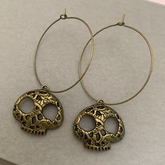 SpookySkull Halloween Antique Bronze Hoop Earrings - Picture 3 of 8